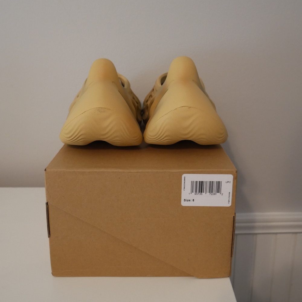 Yeezy Foam runner 'Desert Sand' - Picture 4 of 5